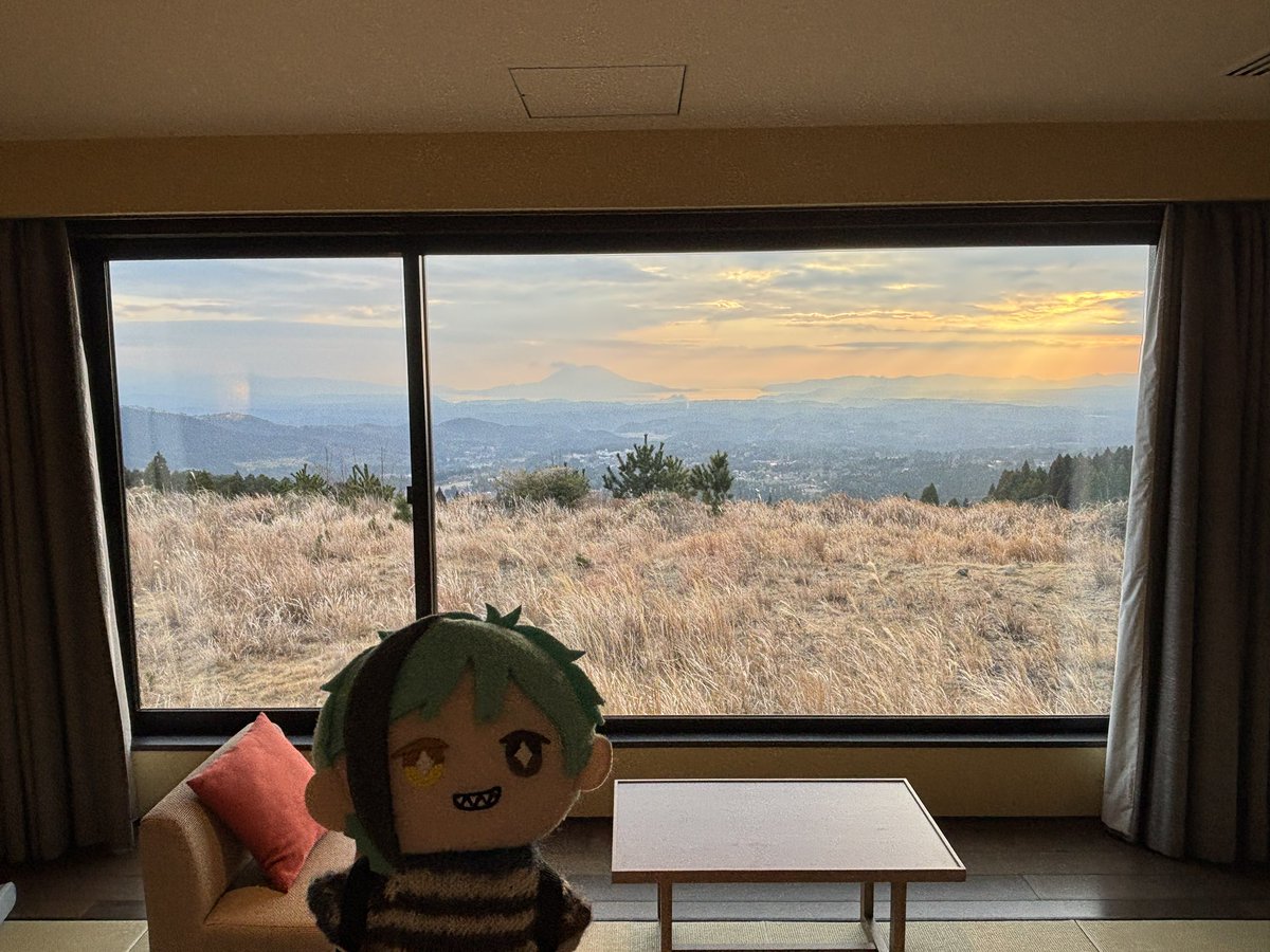 久々長め旅行の最終泊は、前から行ってみたかったお宿💓
青空ではなかったけど、無事桜島も見えたし、とても良きでした！