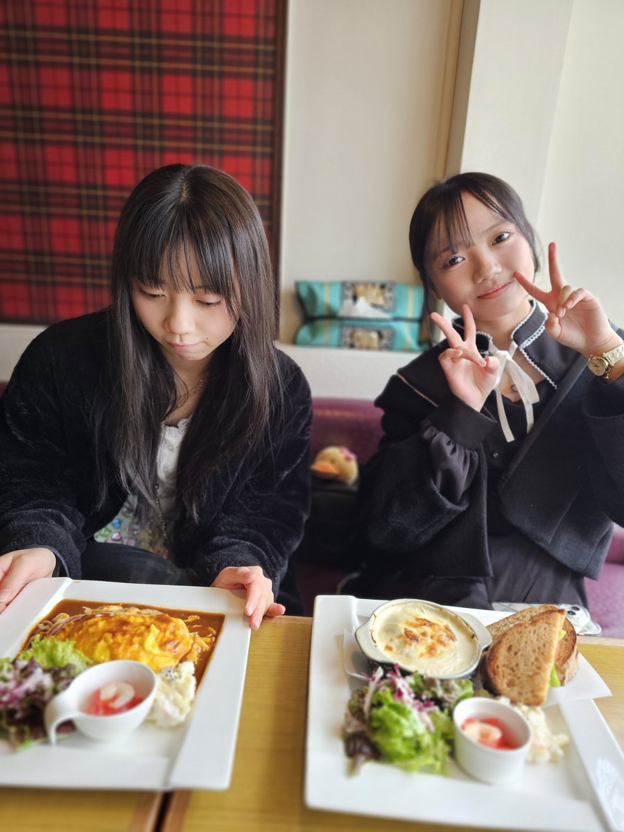 わが社ではちゃんと
食べさせております。