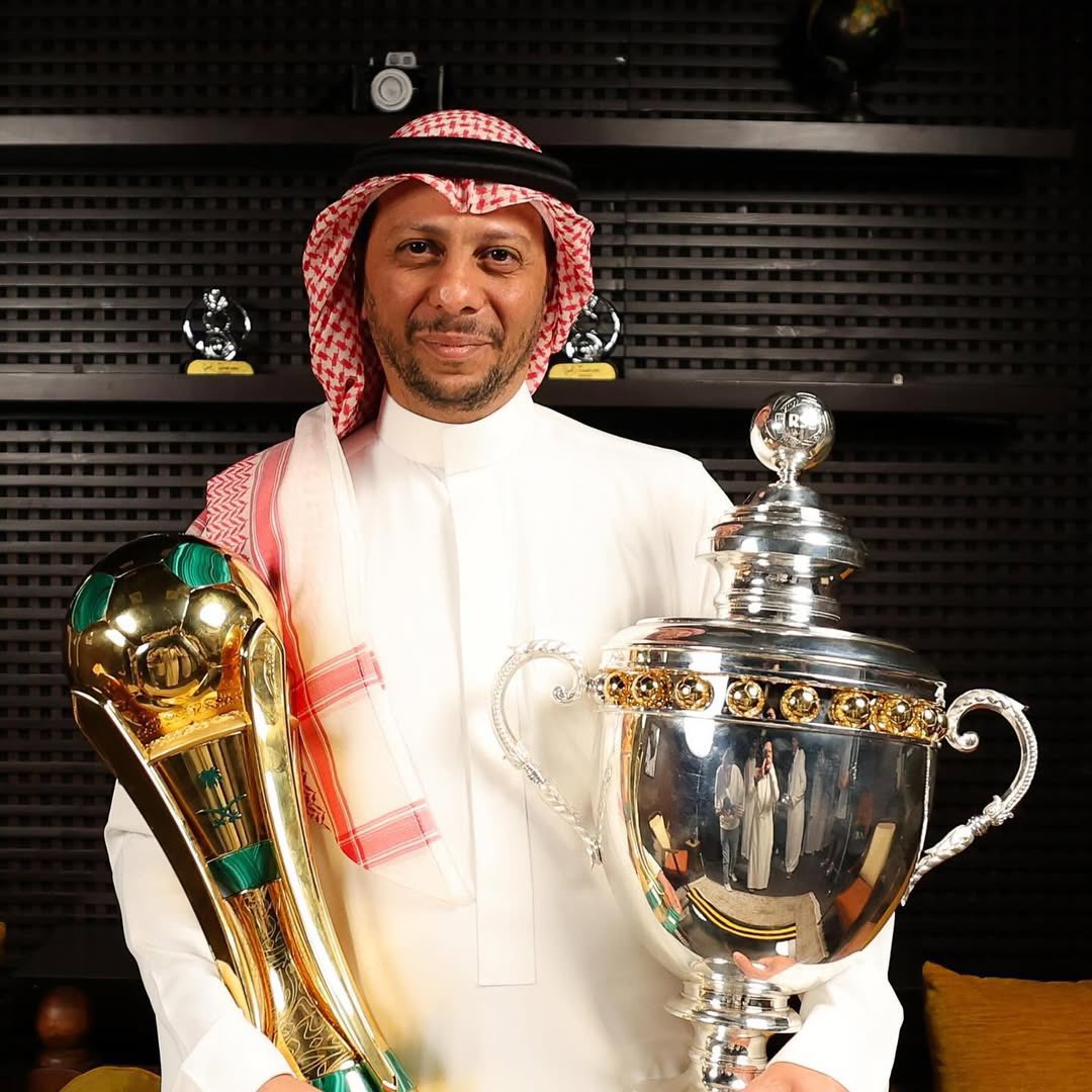 تختلف تتفق معي أحد أفضل الروساء الي مروا على #الاتحاد
محب وعاشق للكيان ، غيور على النادي.
أتى للمشهد الرياضي بهدوء 
وغادر بهدوء.

والله إنك فقيدة <a href="/mashablo/">Loay لؤي مشعبي 🇸🇦</a>