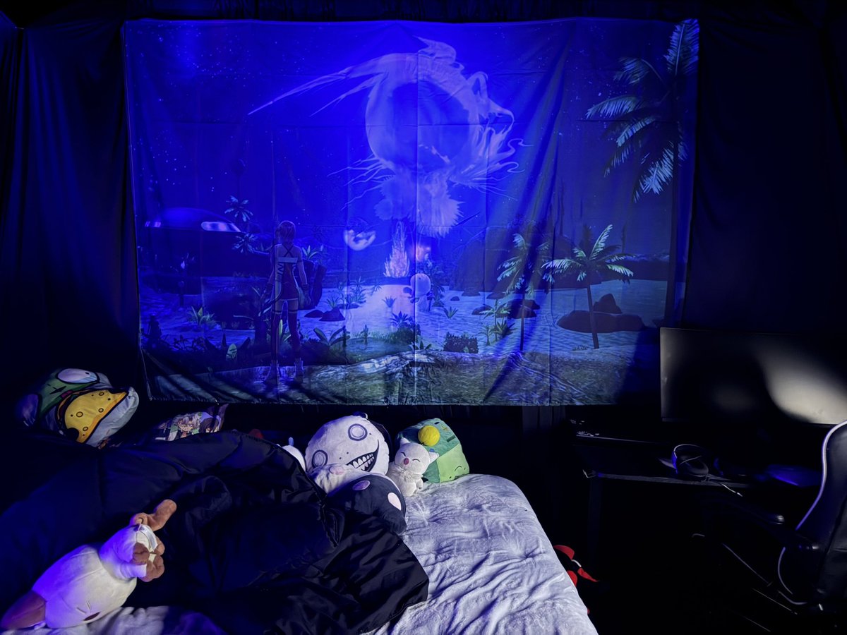 finalrinaz's tweet image. so i made my own tapestry of new bodhum with serah and mog and im going to iron it but i love it sooo much 🥰