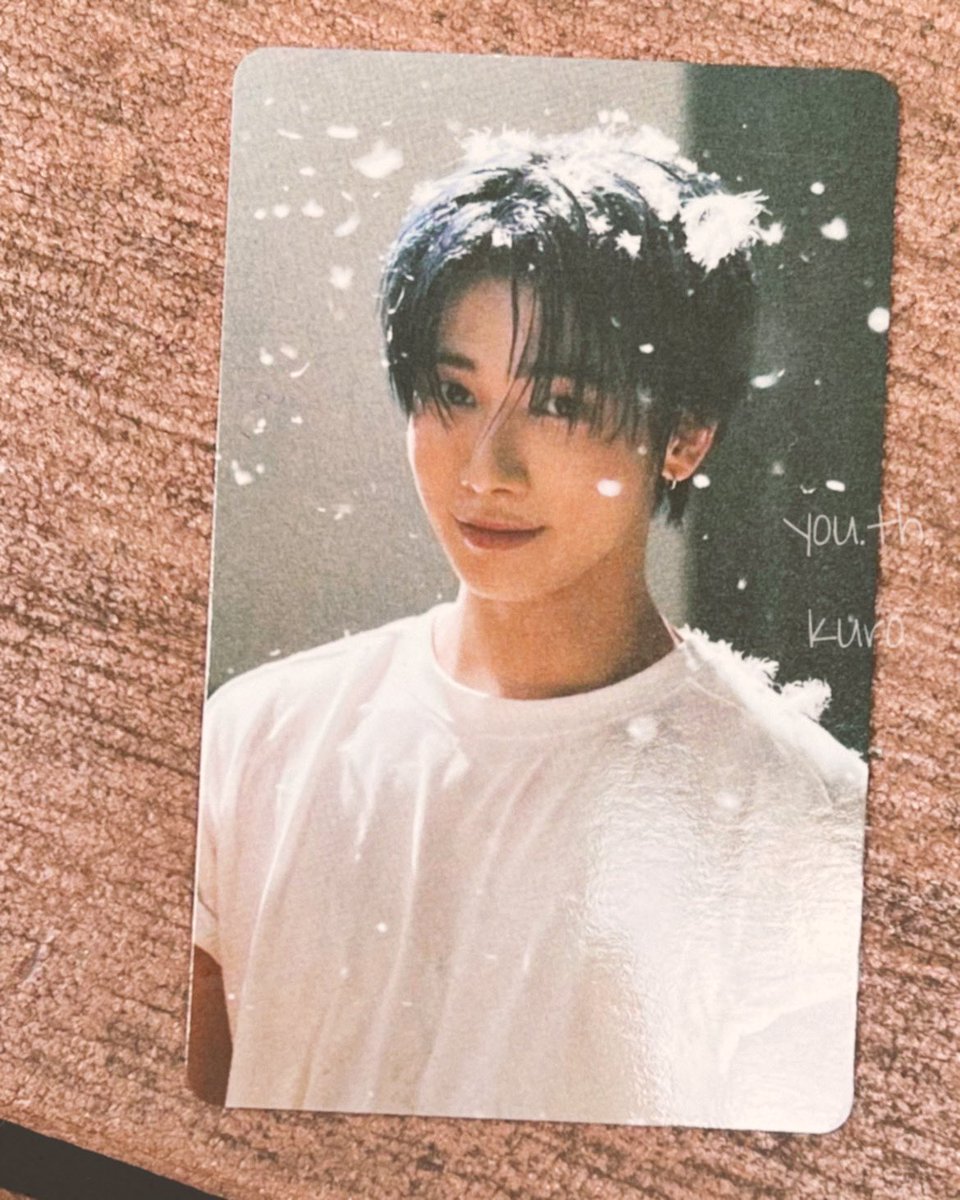 大阪の特典トレカ テヒョンかわいすぎるやろ😭😭 #태현 #TAEHYUN