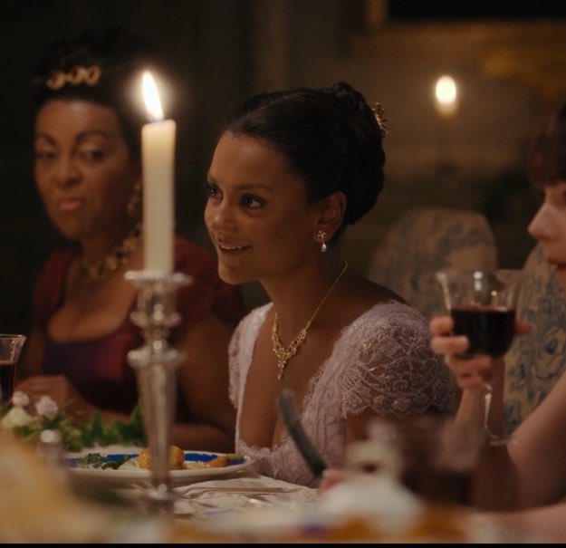 I’m choosing to believe that the reason they didn’t have Daphne in S3-S4 is bc she would have clocked Francesca’s gay ass REALLL fast