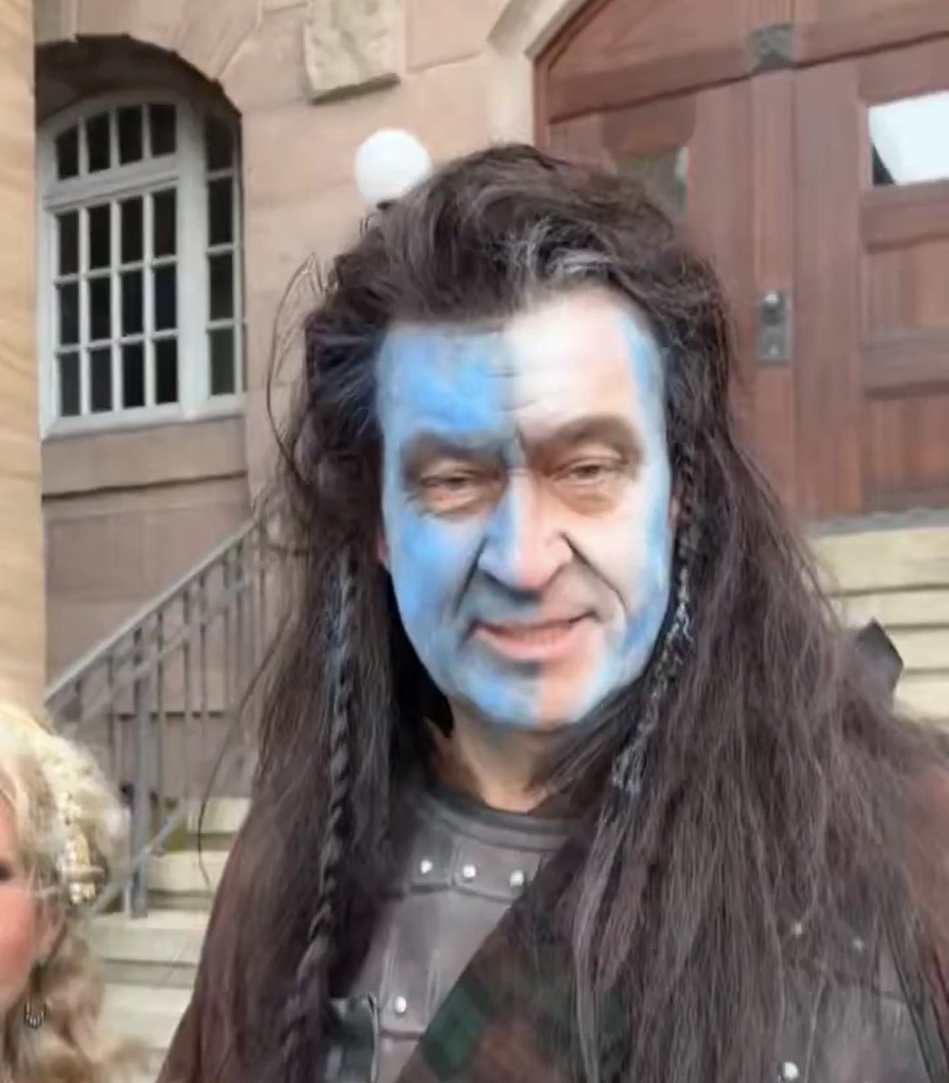 wie sich Deutsche fühlen, wenn sie mit 102km/h an dem Schild mit „freiwillig 30 - für die Kinder!“ vorbeifahren