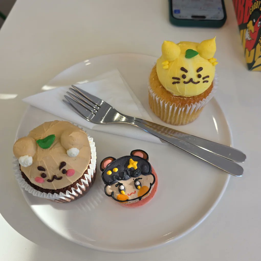 가란 🍊 tweet media