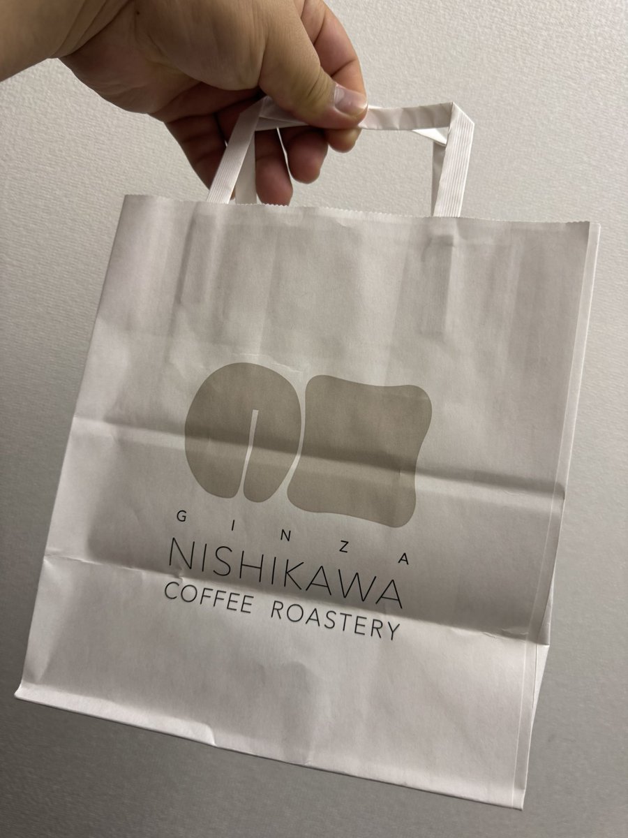 おにぎりばっか載せてるから
イメージないかもだけど、

パンも珈琲も大好きなんです🥹✨
パンはほんとに無限に食べちゃうから節制してるだけなの。。ベーコンエピとか無限。。クロワッサンも。。クイニーアマンも。。

ありがとう🥲💦