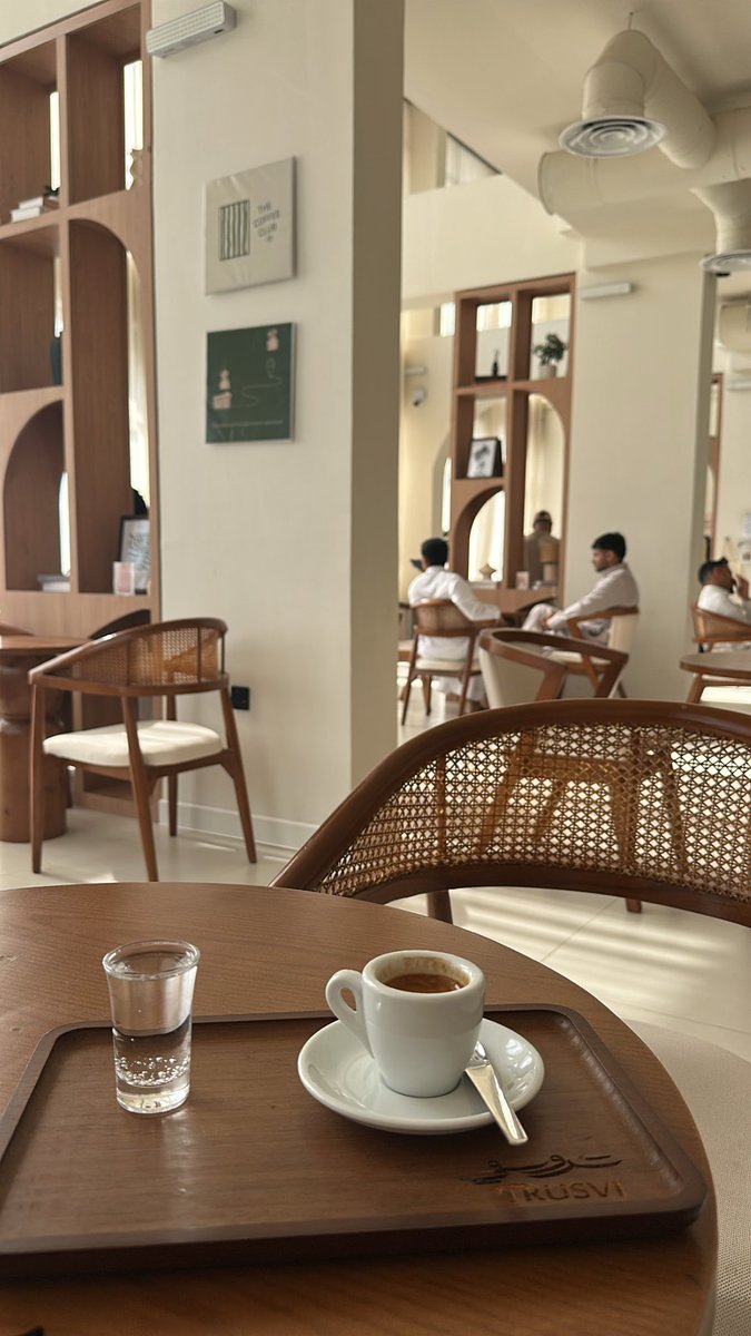 #النفسيه_محتاجه_قهوه𓅀
#صباح_الخيرᅠ