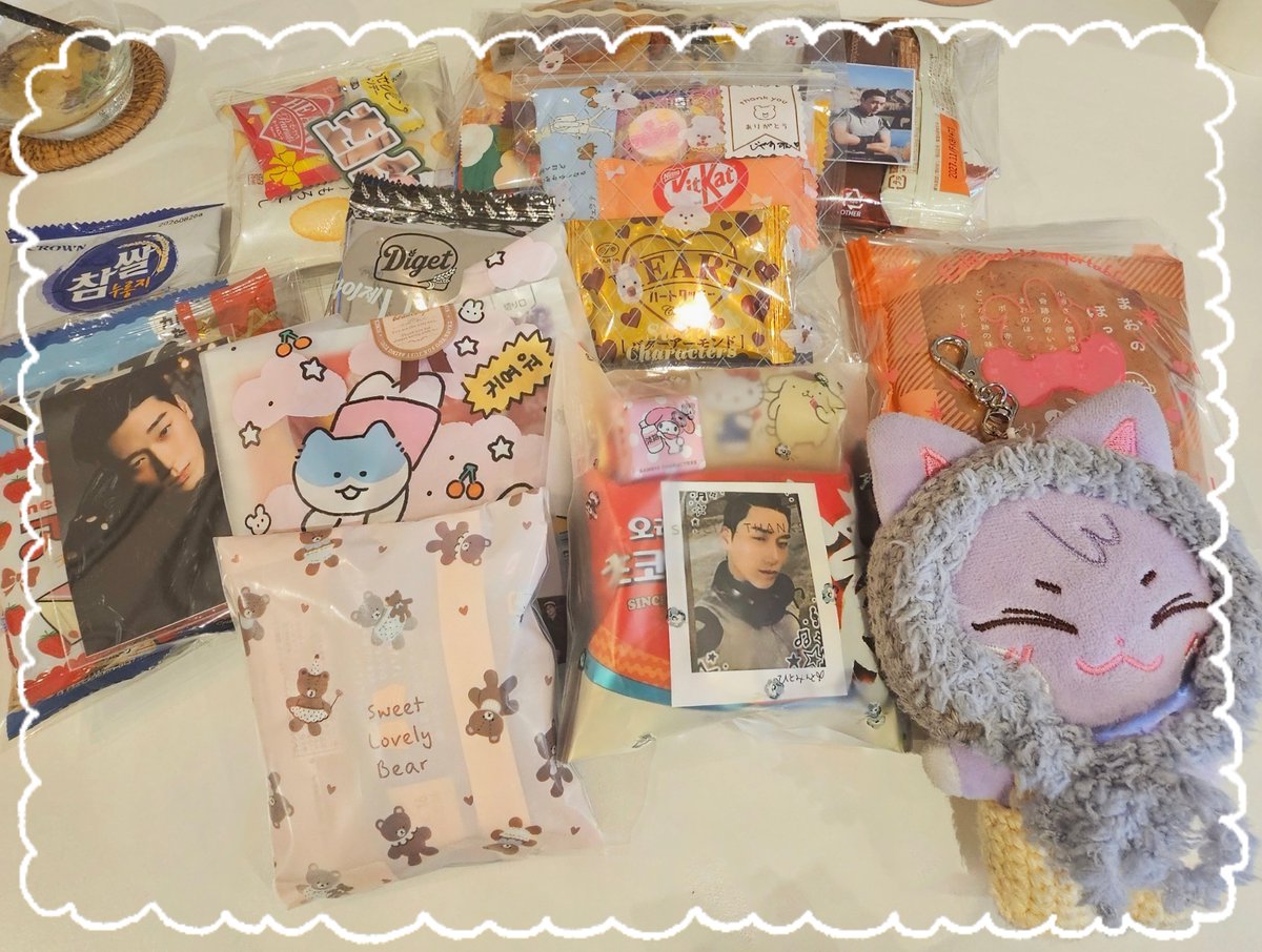 今日はカフェ<a href="/Cafe_noul/">카페 노을 - カフェ ノウル -</a>でティニ会～♡" 途中、音楽中心をリアタイしながらエンディング妖精で叫んだあと皆んな拍手喝采🤣👏すごい楽しかったし、美味しかった😋🩷✨また来ます🫡💕皆さん、ソンムルありがとうございました🙇‼