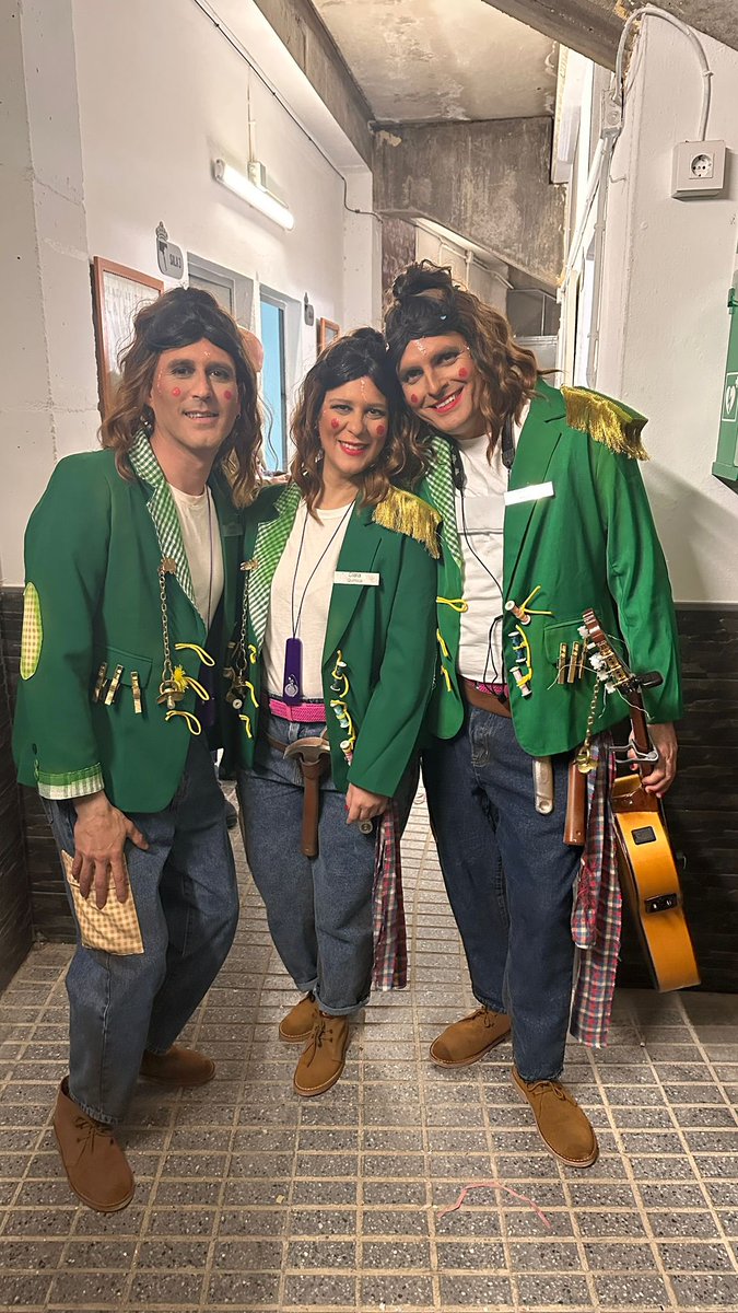 Las Jorobadas 🐪 tweet media