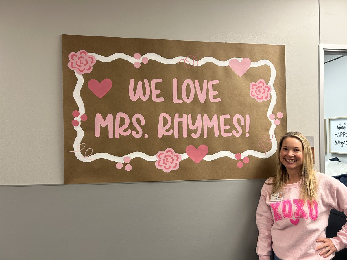 KarenRhymes's tweet image. I felt the love this week! I love getting to do what I do everyday! @BlackBearkats @CFISDCounseling #NationalSchoolCounselingWeek