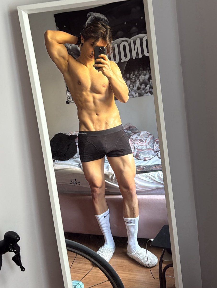 tunaesthletic tweet media