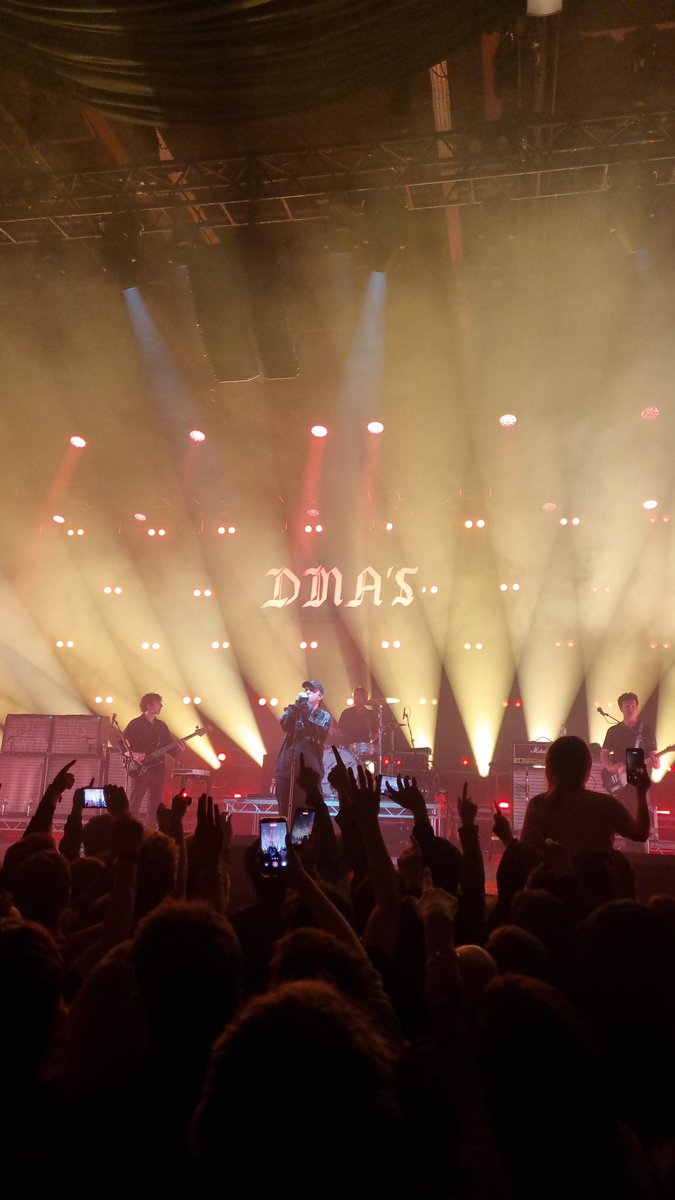 matthewboyne08's tweet image. One of the best around. DMA'S what a gig.
#DMAS