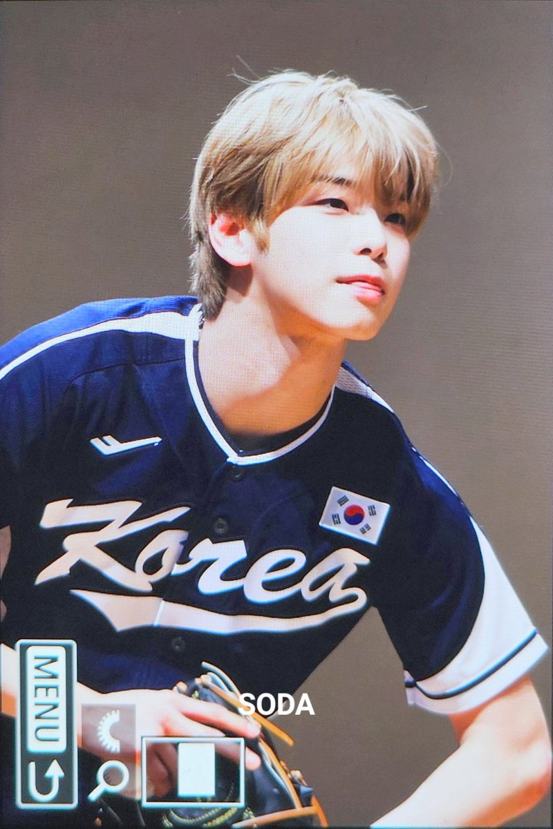 260207 비트로드

#김도균 #KIMDOGYUN
#82메이저 #82MAJOR