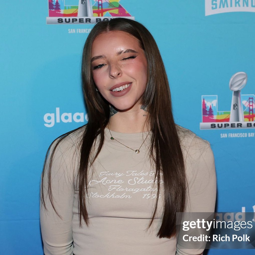 COMO VAS A SER TAN HERMOSA NO LO PUEDO CREER