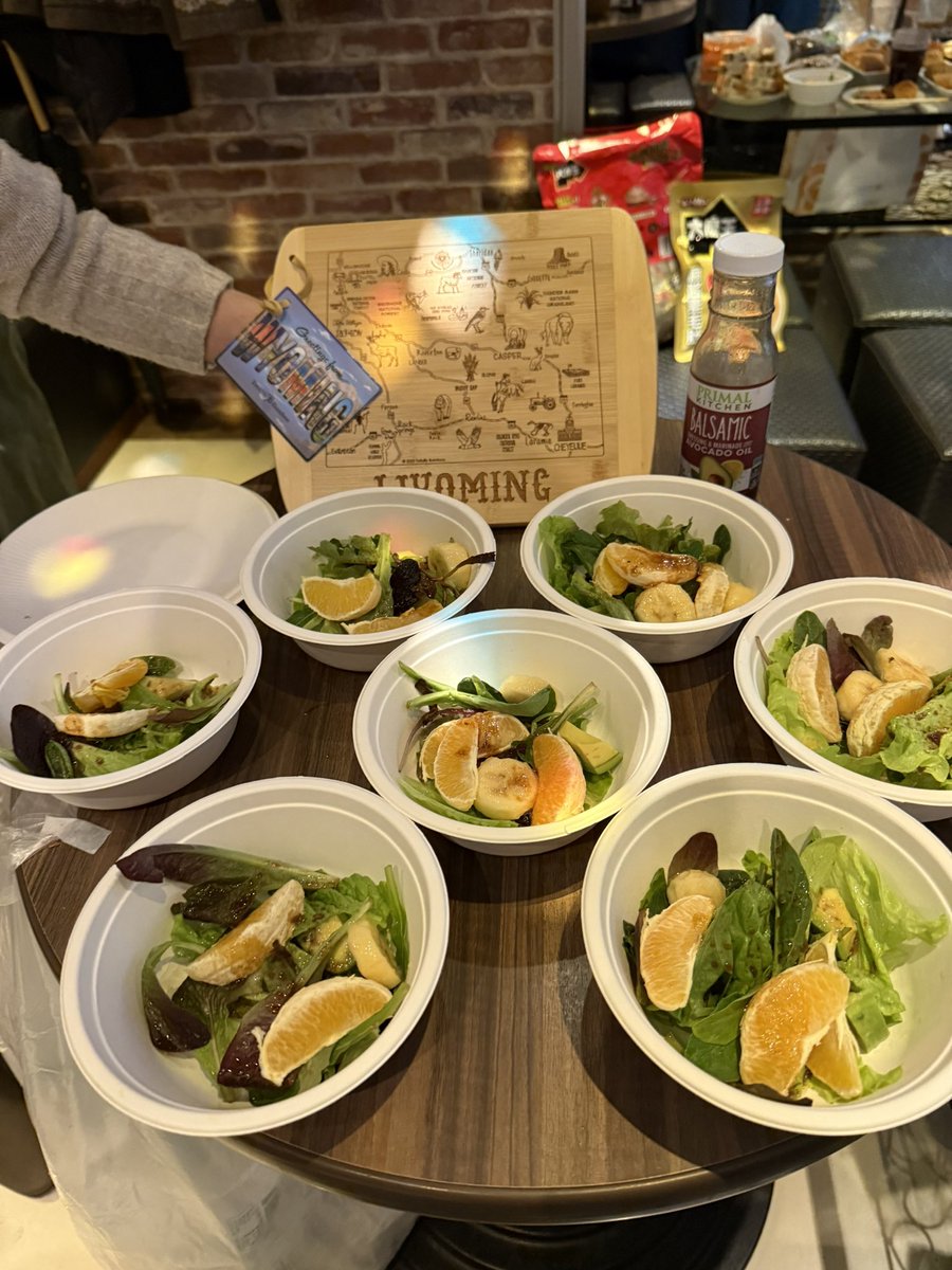 オフ会に参加しましたー🤗
いっぱいお話しできて
たくさん食べて楽しかったー♪

お会いできた方々ありがとう
ございました🫶