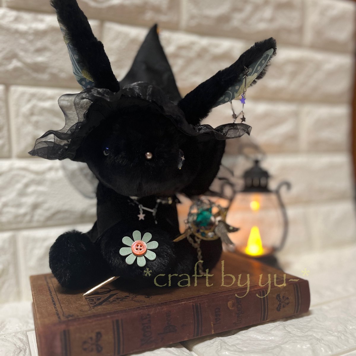 魔法使いちゃん、てづバに連れて行く子最後の1匹は黒うさちゃんです