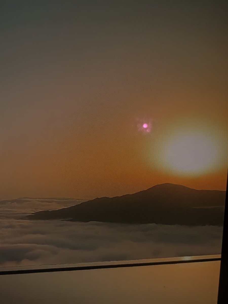 cccnnnppp1's tweet photo. 求上班不累教程 https://t.co/R6uNSsDuqA