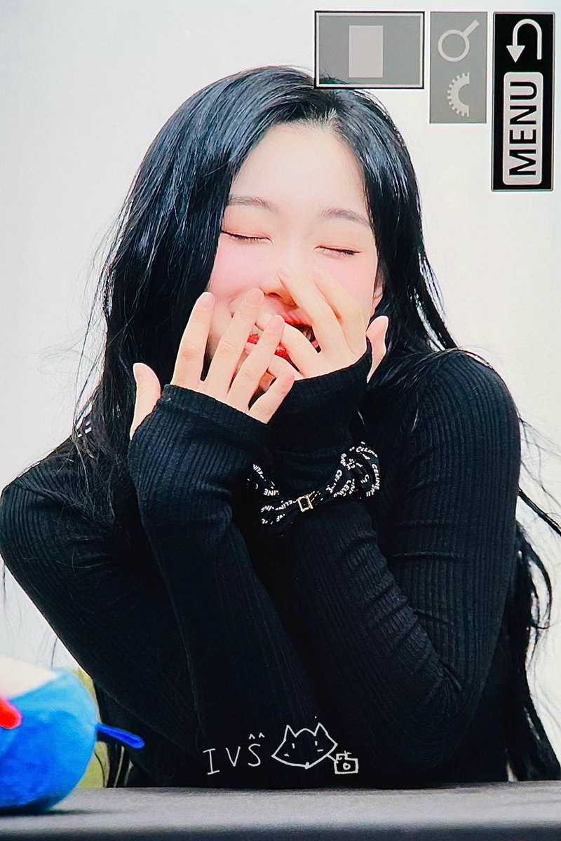 260207

#드림캐쳐 #DREAMCATCHER 
#가현 #GAHYUN 
#사랑은가현