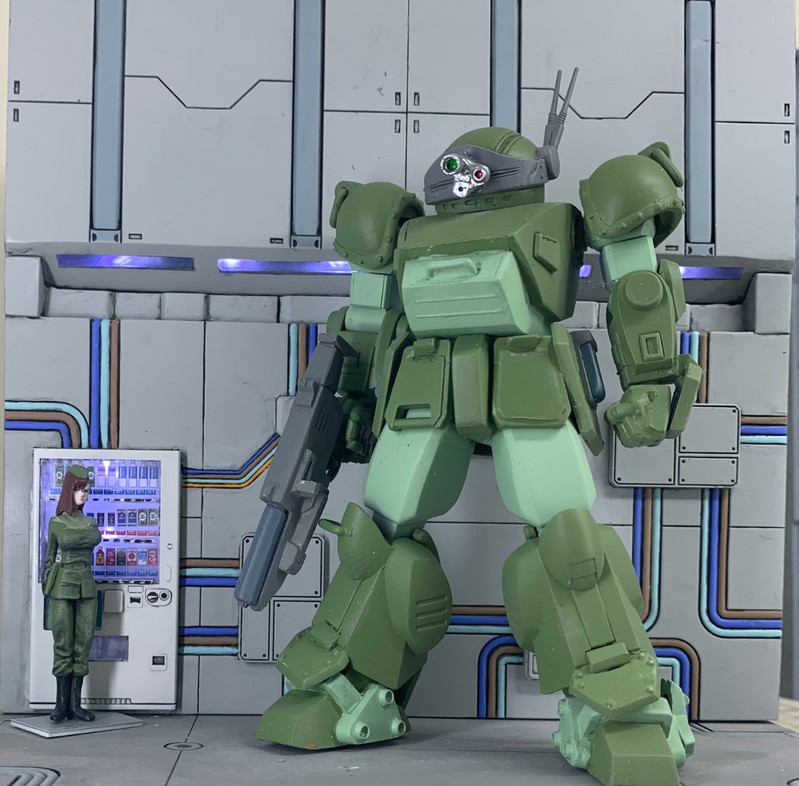 1/35スコープドック改造パーツ完成しました♪
頭部と銃にギルガメス軍女性兵の業者成型キットで五千円デス ☺️

宜しくお願い致します🙇🏻

#WF2026W