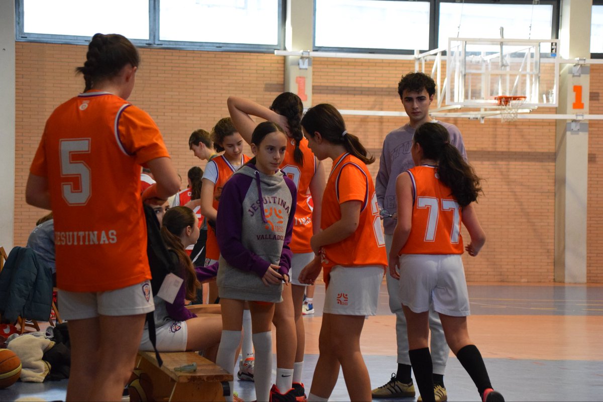 🏀 Partido sólido de nuestras chicas infantiles de baloncesto donde marcaron la iniciativa del partido del principio al final 💪🙌

#clubdeportivoculturaljesuitinas #darlotodo #jesuitinasvalladolid