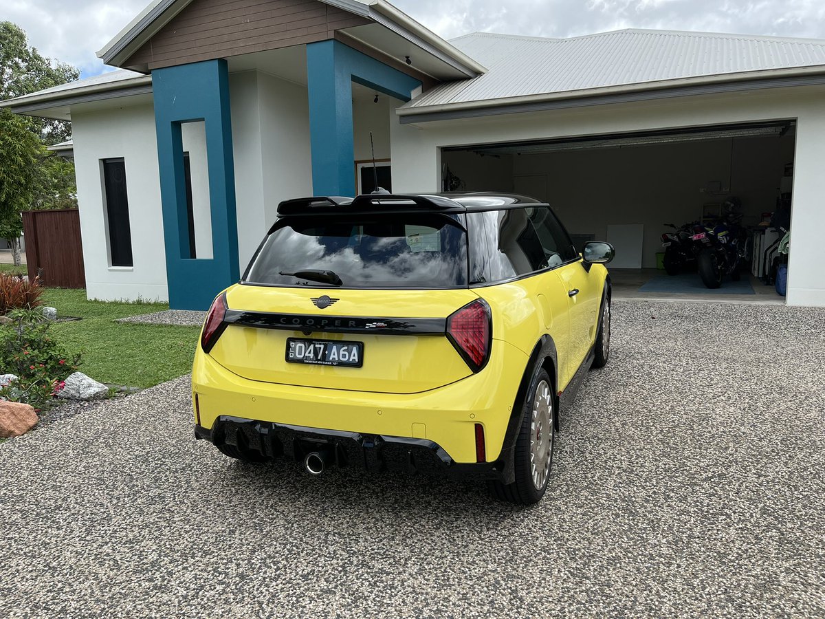 Gixergirl tweet media