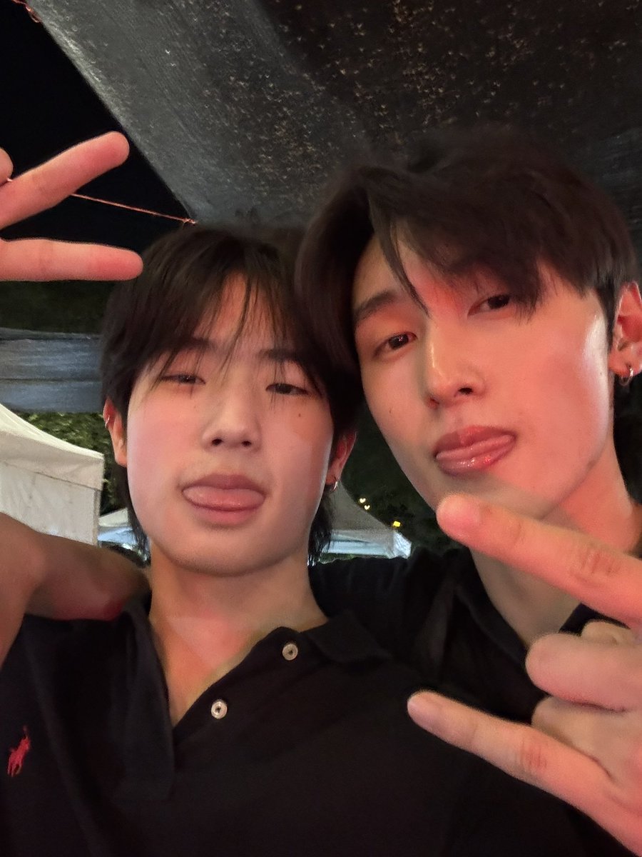 ชัดเจน #iZ