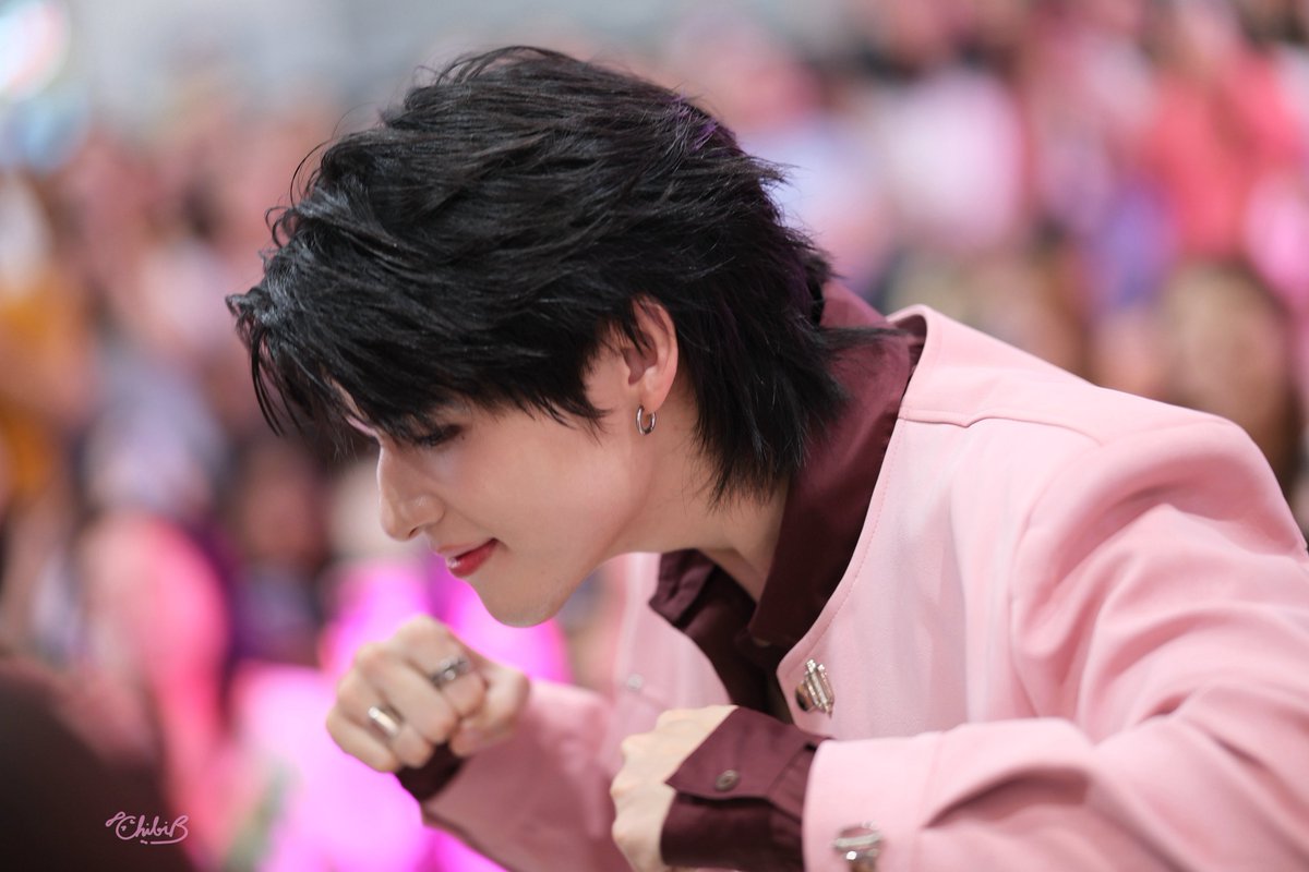 คุณสกายจุ๊บไก่กุ๊กๆ 🐔

SKY GLOW WITH LUX

#LUXxSKY #ผิวโกลว์ใสใครๆก็ใช้ลักส์
#skywongravee