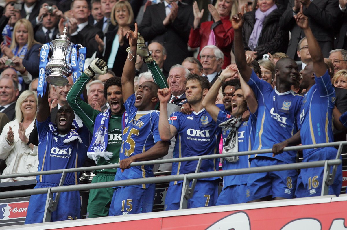 Portsmouth's 07/08 season feels like a fever dream.

-Won the Highest scoring match in Prem history (7-4).
-Won the FA Cup.
-Stopped the Man UTD treble.
-Signed Defoe and Diarra in a January window.
-Finished 8th in the league.
-Qualified for Europe for the first time ever.