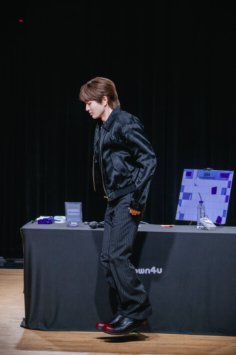 온유 #ONEW #オニュ@SHINee @ONEW_GRIFFIN