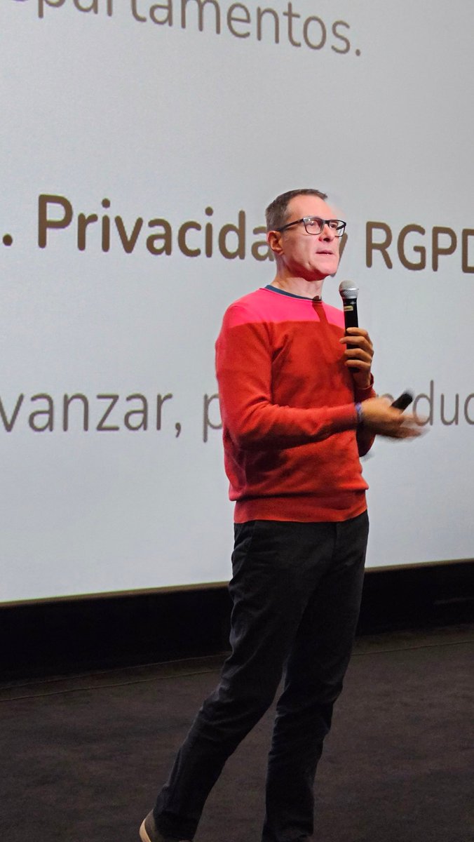 AI Prompt Day tweet media