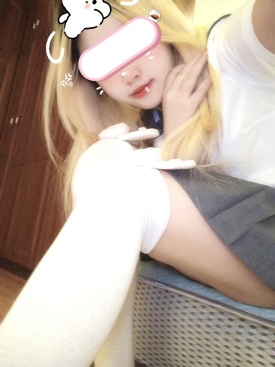 重庆字母墙 tweet media