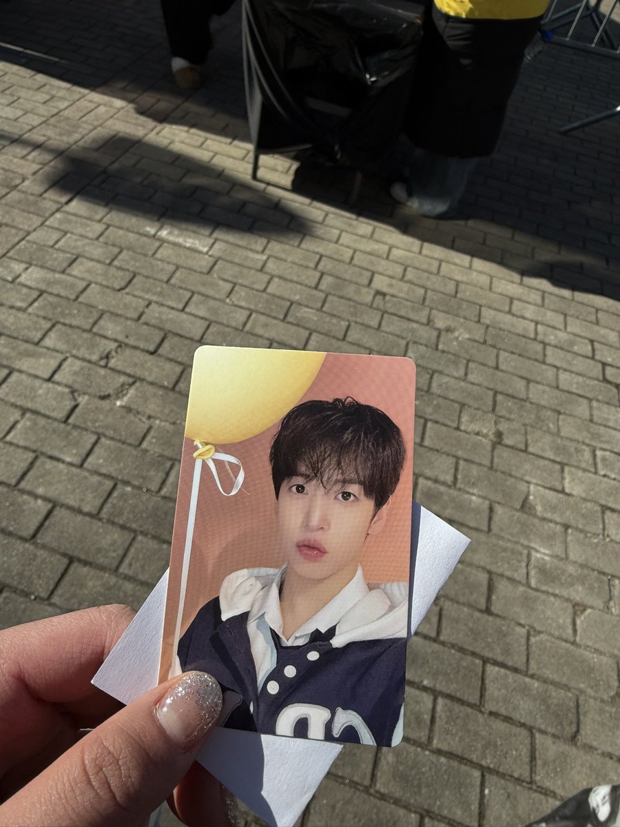 Yunho0904's tweet photo. 앨런 형준 교환 도전 비티벨 https://t.co/U91ofzbJdO