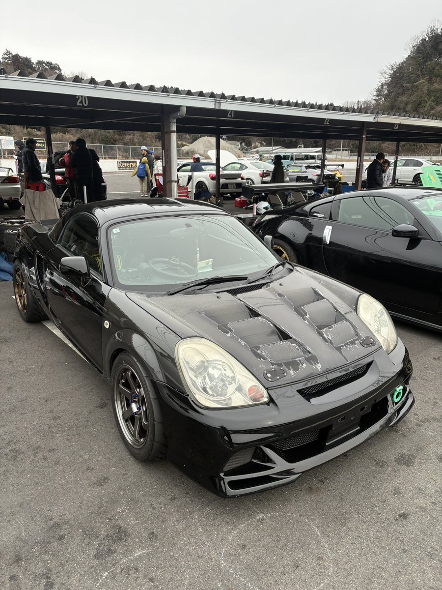 しゅうちゃん tweet media