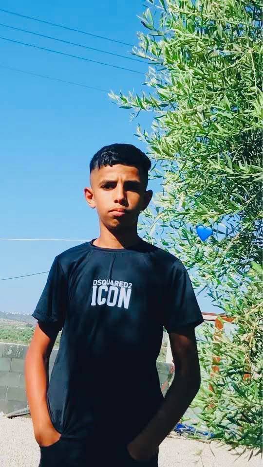 Israeli occupation forces stormed a home in Azzun and kidnapped a child no older than 10 years old during their ongoing military campaign in the town. Armed soldiers breaking into homes and dragging away children is a crime and it is happening in front of the world.