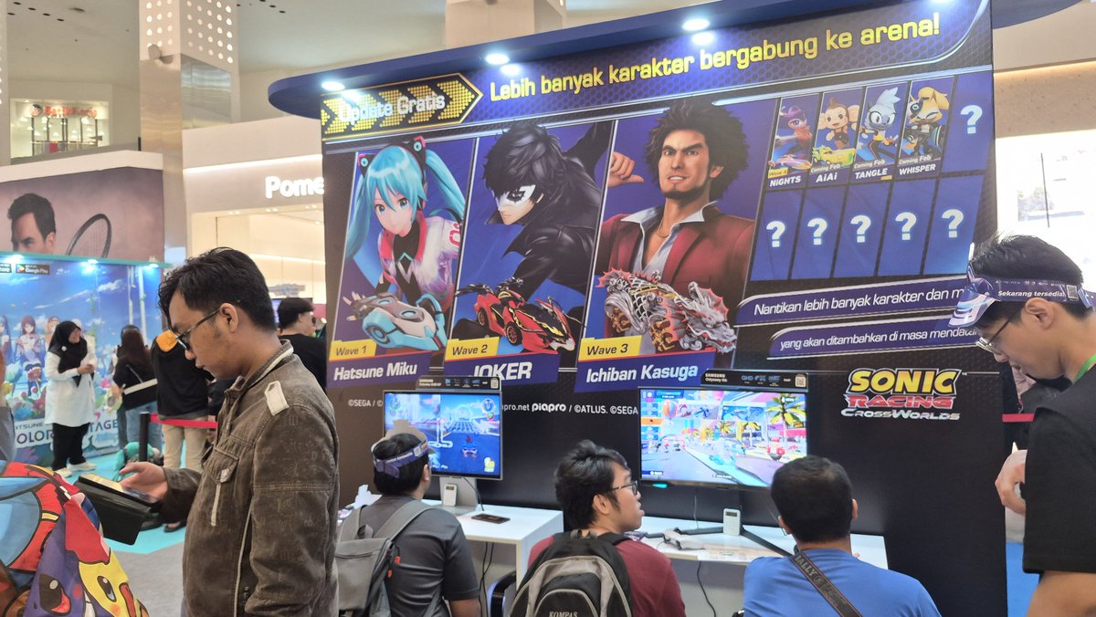 ShiSeptiana's tweet photo. at sega atlus festival indo! https://t.co/OHmYDhdFAJ