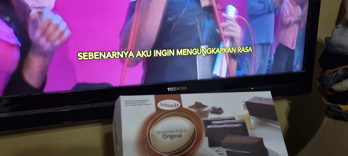 F a r e b a k e | comms:open in May tweet media