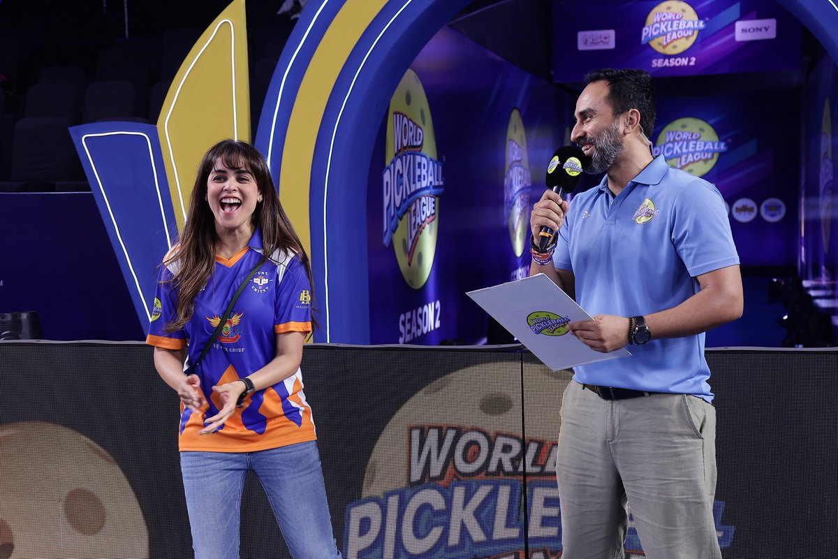 thearpitsharma's tweet image. Yeah, I see it now!

@geneliad with her abundance of energy and expression, is a delight to interview. 😍 you cannot stop smiling, even if you try.

#thearpitsharma
#anchor #host #presenter #emcee
#Genelia #Bollywood #sports #pickleball #mumbai #pune