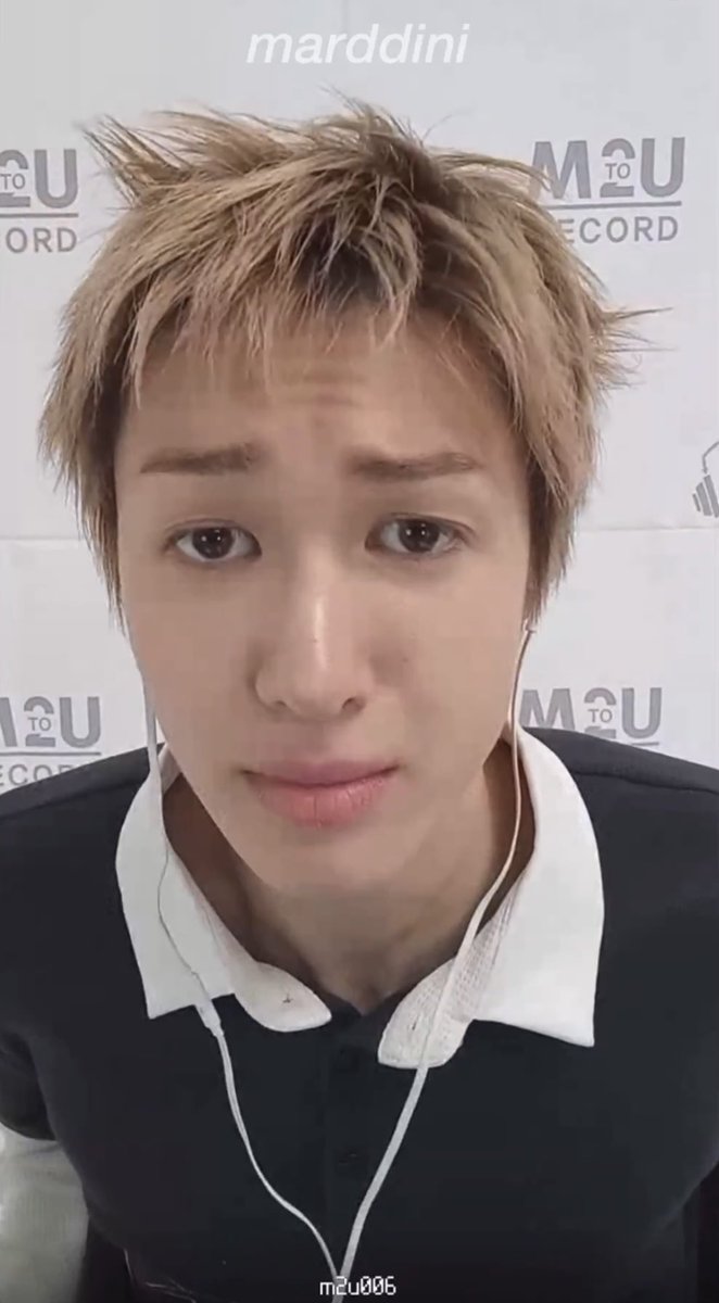 แล้วก็ติ๊งต๊องมากด้วย แต่พอโดนดุก็จะจ๋อง ทำตาแป๋วอ้อน โคตรจาหม๋าเด้นขนทอง😆😆