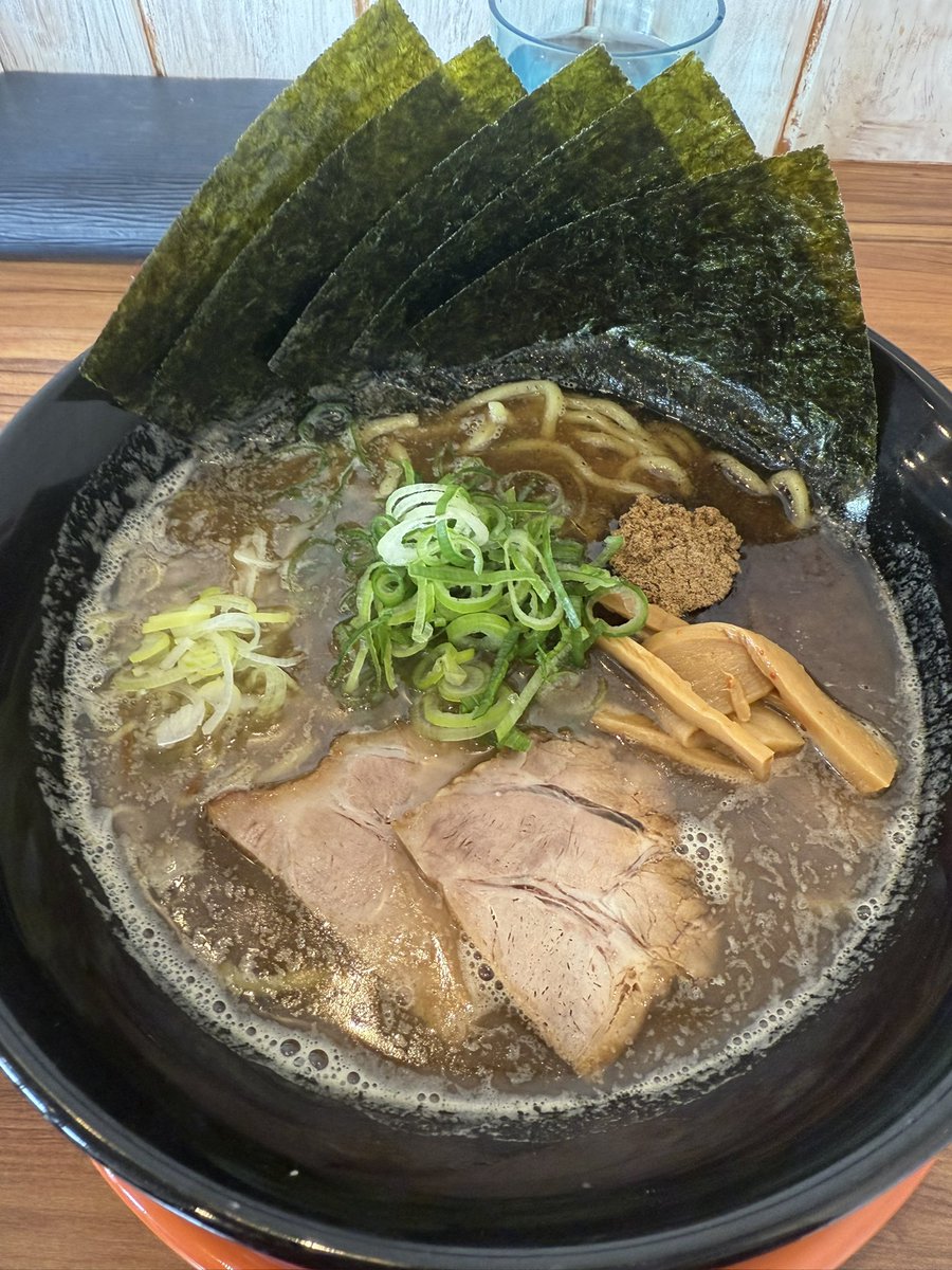 久しぶりに天才のラーメンを食した😆
美味かった、ただただ美味かった
#あさひ堂