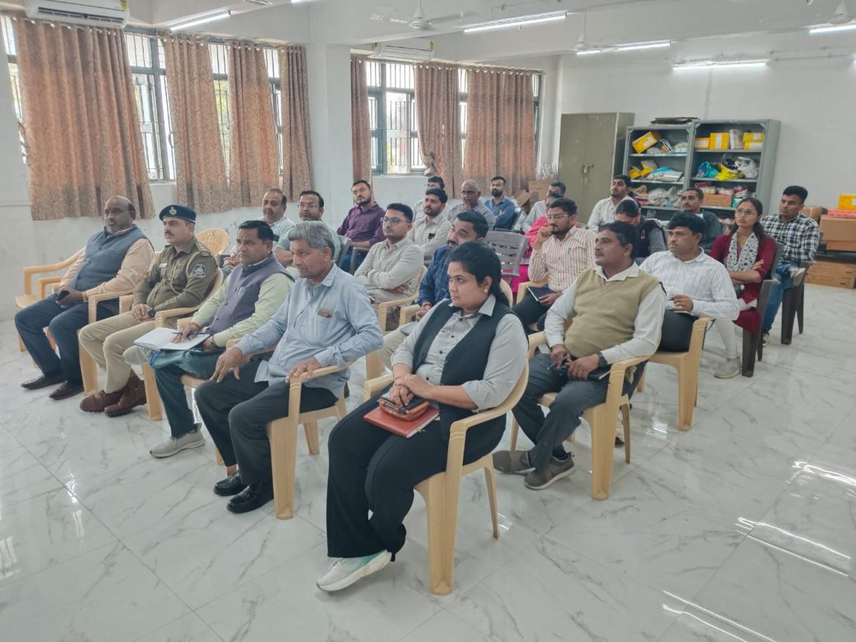 પ્રાંત અધિકારીશ્રી, બરવાળાના અધ્યક્ષસ્થાને ફેબ્રુઆરી-૨૦૨૬ના માસની રાણપુર તાલુકા સંકલન સમિતિની બેઠક યોજવામાં આવી. <a href="/CMOGuj/">CMO Gujarat</a> <a href="/JayantiRavi/">Jayanti Ravi</a> <a href="/Collectorbotad/">Collector & DM Botad</a> <a href="/InfoBotadGoG/">Info Botad GoG</a> <a href="/InfoGujarat/">Gujarat Information</a>