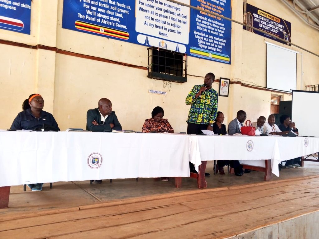 kyobesarah's tweet image. Mr. Luke Amuron, Chairperson of the Regional Management Committee, thanked the chief guest and mentioned that Sesemat has evolved from a project to a program and encouraged teachers to prepare learners for the science fair coming up 
@GovUganda @Educ_SportsUg @upstu_2019