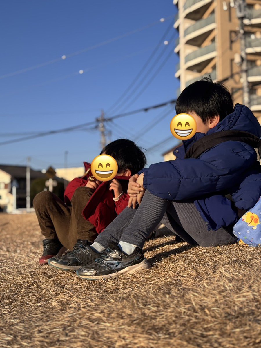 taile4433's tweet photo. みんなお久しぶりー！
そろそろ小学生になるね！
準備進んでる？私は初めてなくて吐きそうだよ！ https://t.co/vGNWXQ1EOH