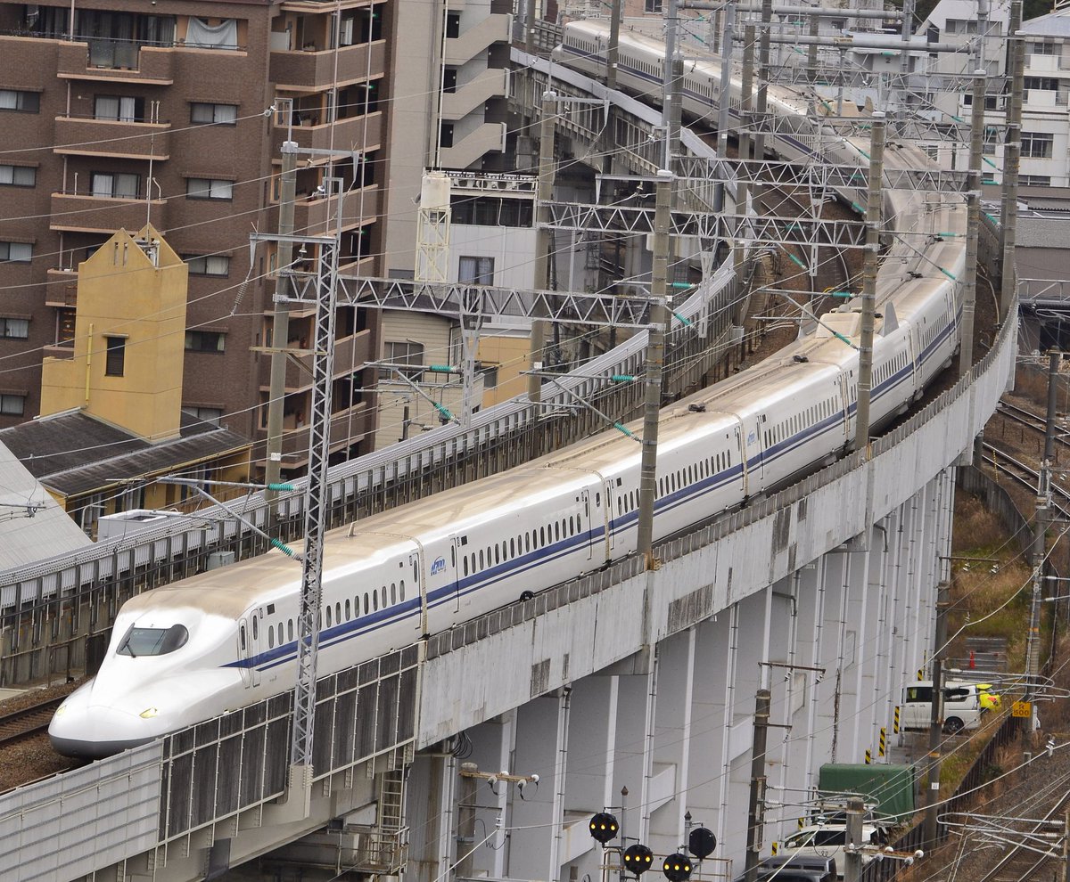 横川すぎてからのカーブでのぞみ22号東京行き。