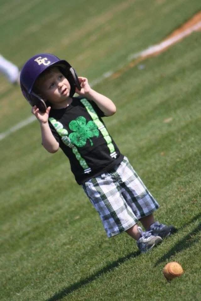matteast3's tweet photo. Dream came true tonight! Even though it was a scrimmage game….Robert is a varsity baseball player at East Coweta! He basically took his first steps on the ball field at EC and is now a Varsity INDIAN! Super proud! https://t.co/JrSjzsnodu