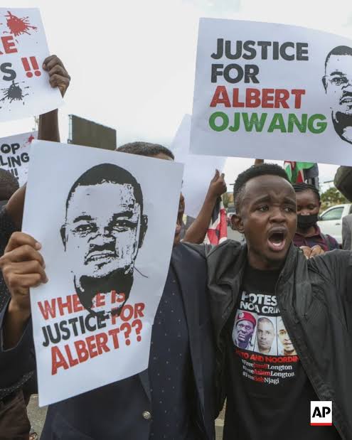 JusticeForAlbertOjwang!!
JusticeForAlbertOjwang!!
JusticeForAlbertOjwang!!

RutoMustGo!!
RutoMustGo!!
RutoMustGo!!
