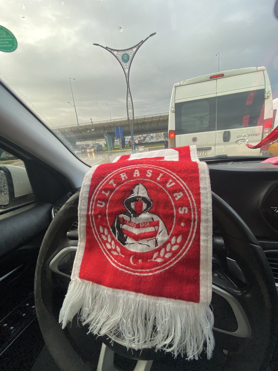 Günlerden Sivasspor rotamız deplasmann 
❤️🤍