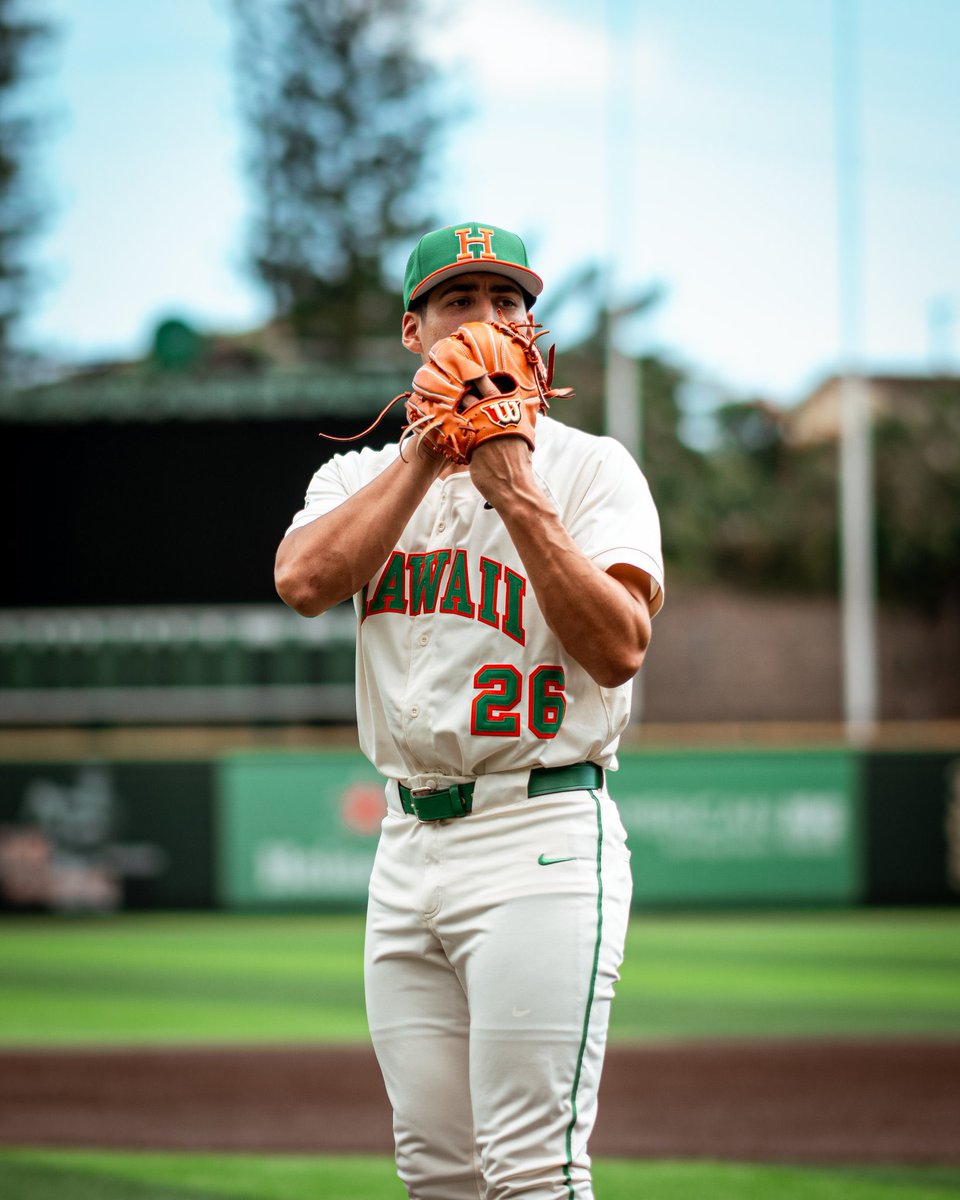 Uni of the year contender <a href="/HawaiiBaseball/">Hawaii Baseball</a>