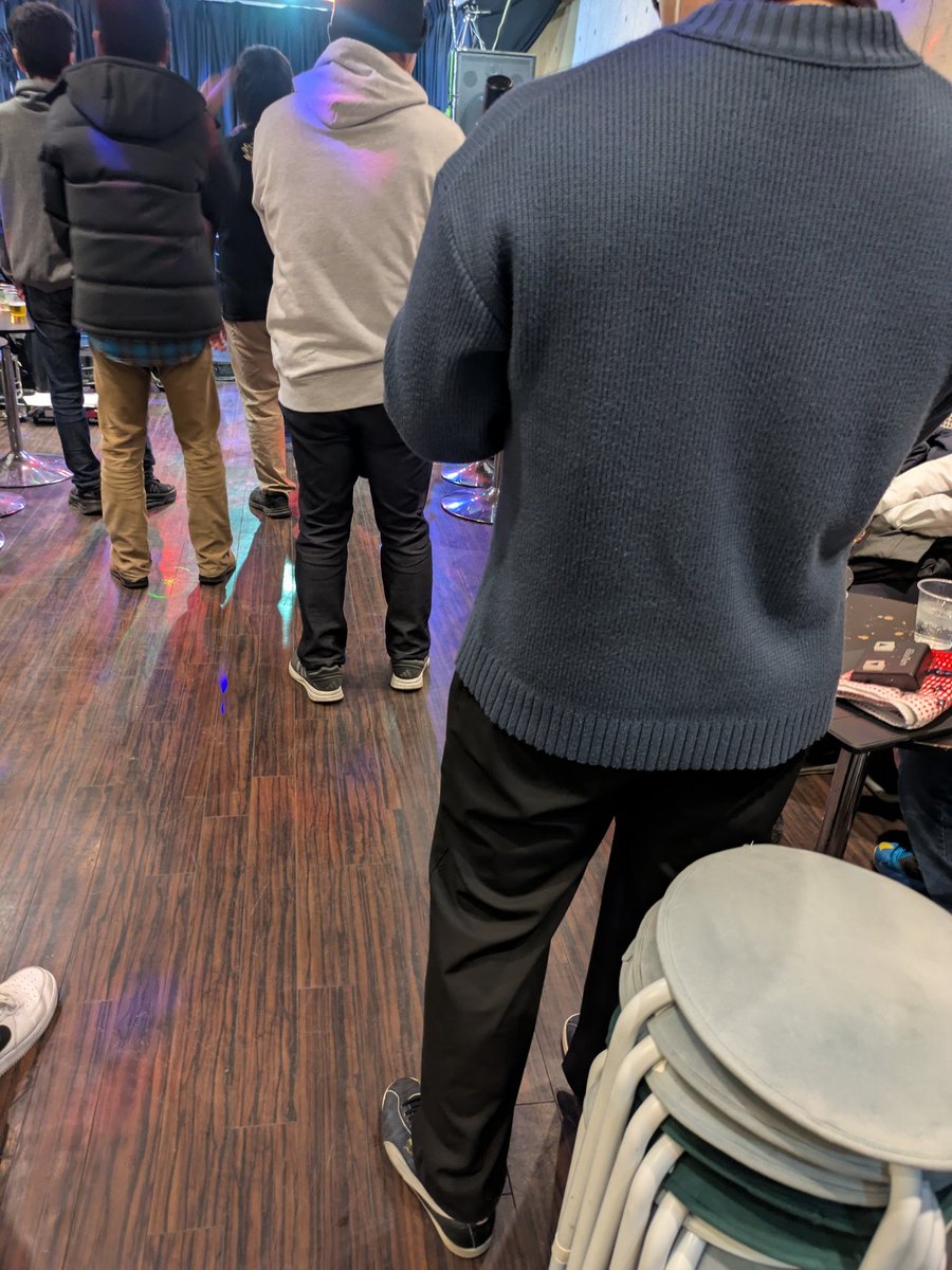 ［ハロジャムスタートしました］
飛び入り大歓迎！
見学のみも大歓迎！

14:00オープン
15:00スタート
21:30クローズ(予定)
開催場所
駿河台下スタジオ
参加費
2500円+600円(1d)又は
2200円(3h飲み放題)
※お支払いは現金のみ

#ハロジャム #明日開催 #飛び入り大歓迎 #駿河台下スタジオ