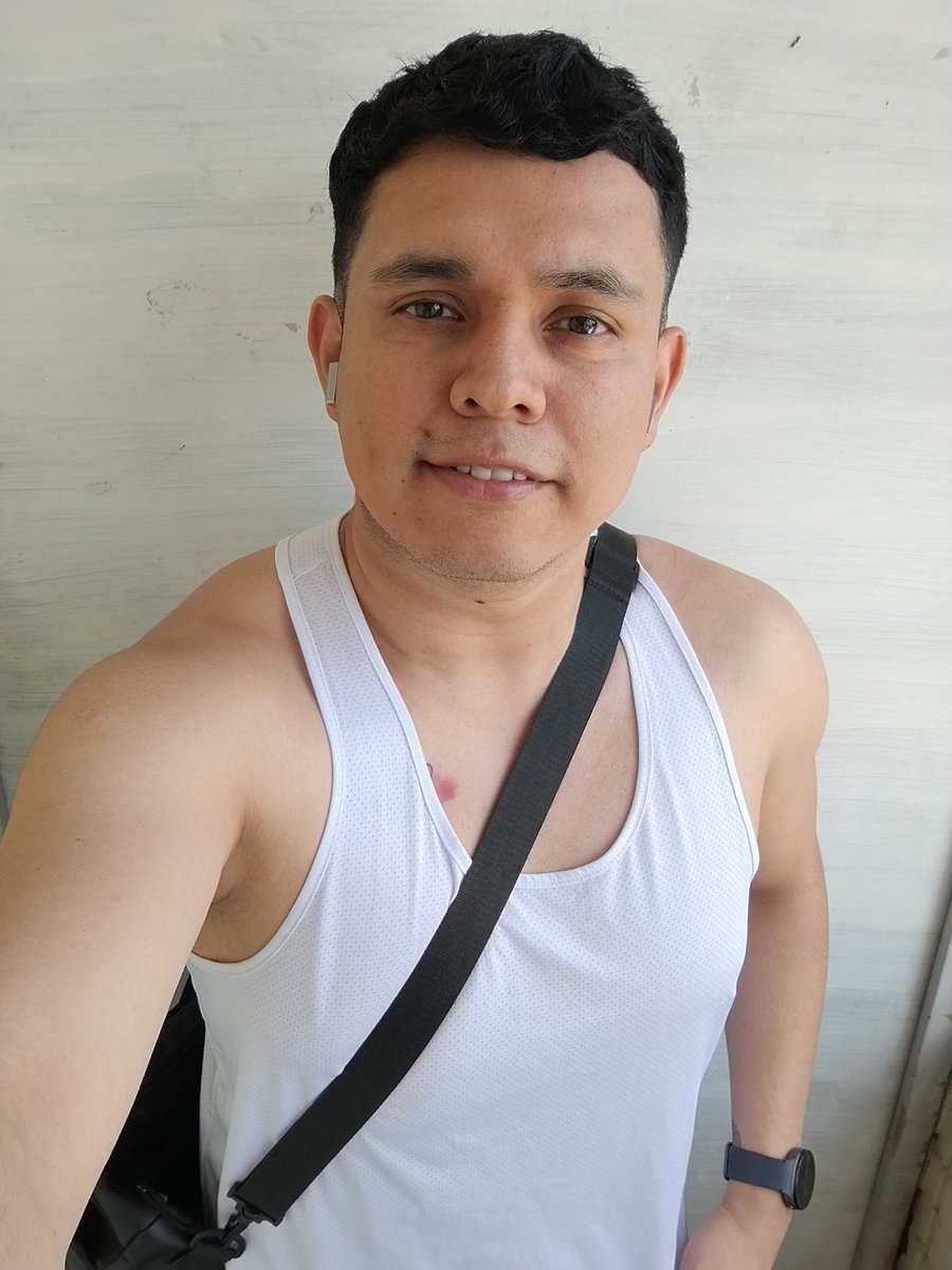 AlexGNGR95's tweet photo. 😀😀😀 https://t.co/XSCUeqEW0J