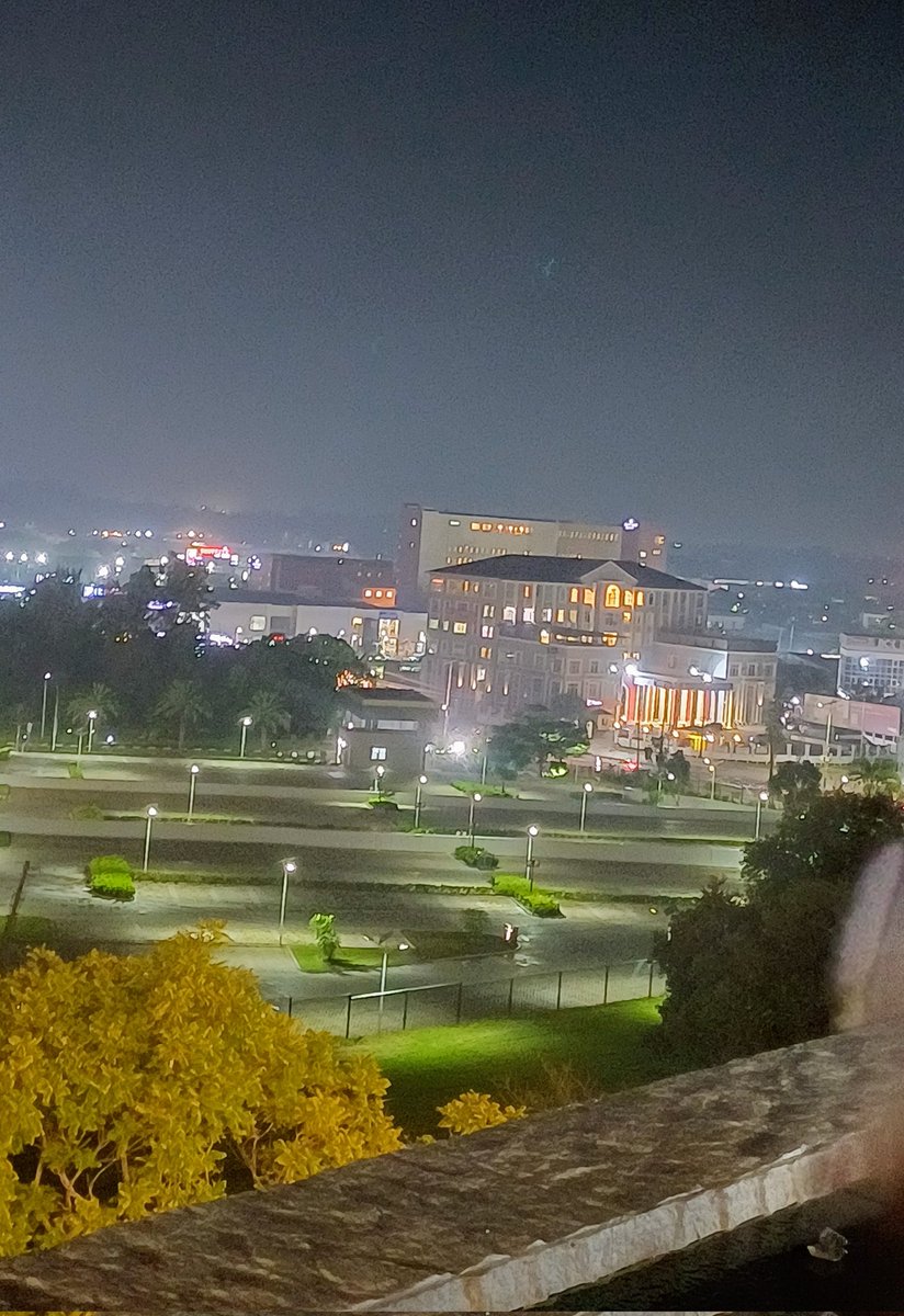 So_Lsk's tweet photo. LSK City lights. #LskNights #SoLsk https://t.co/7JhOfBa5ff