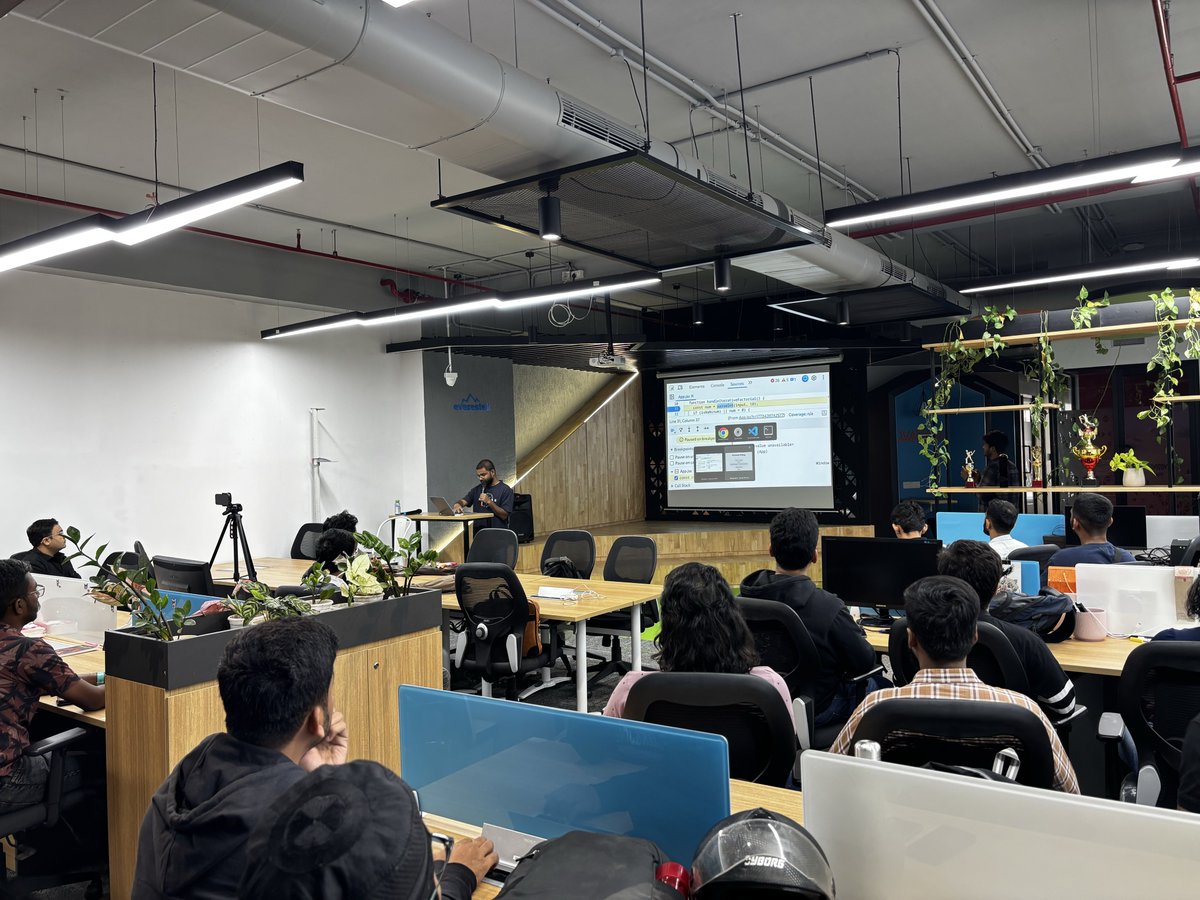 React Mumbai tweet media